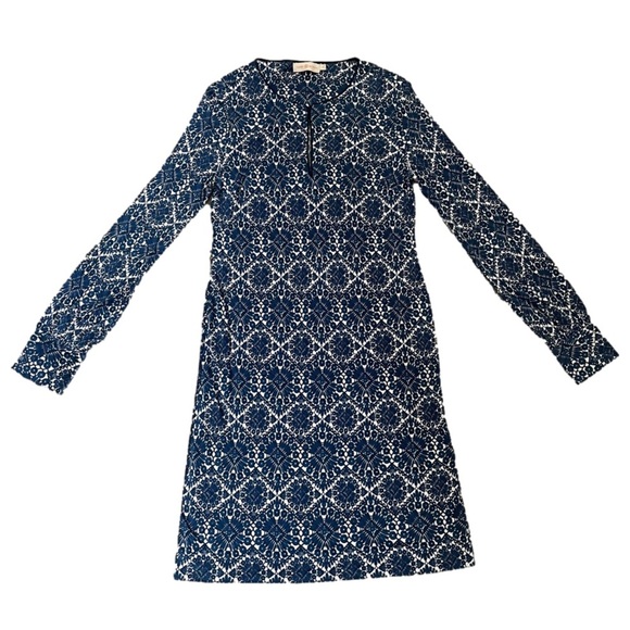 TORY Burch Women's 100% Silk Blue White Geometric Pattern Dress Size Small - Picture 2 of 12